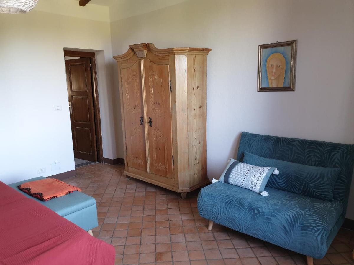 Le Querciolaie Monte Cavallo - Upper Apartment Saturnia Exteriör bild
